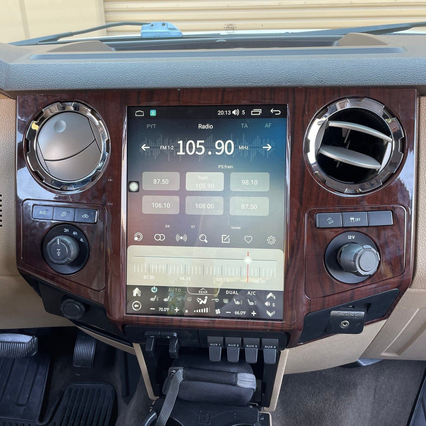 12.1 inch Android 13 Vertical Screen Navigation Radio for Ford F-250 F-350 Super Duty trucks 2008 - 2016 ebay amazon alibaba aliexpress rhino radios car toys CarPlayNav infotaiment crutchfield best buy walmart stinger carplaymart mergescreen 4x4 shop canada Idoing ddp motorsports ridies AWESAFE american trucks americantrucks temu SquareWheels Automotive SquareWheelsauto